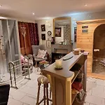 O Rendez-vous De La Baie-salle De Bien-etre- Sauna-balneo